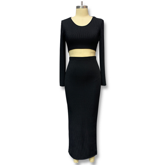2-Piece Women’s Set – Long Sleeve & Slit Skirt