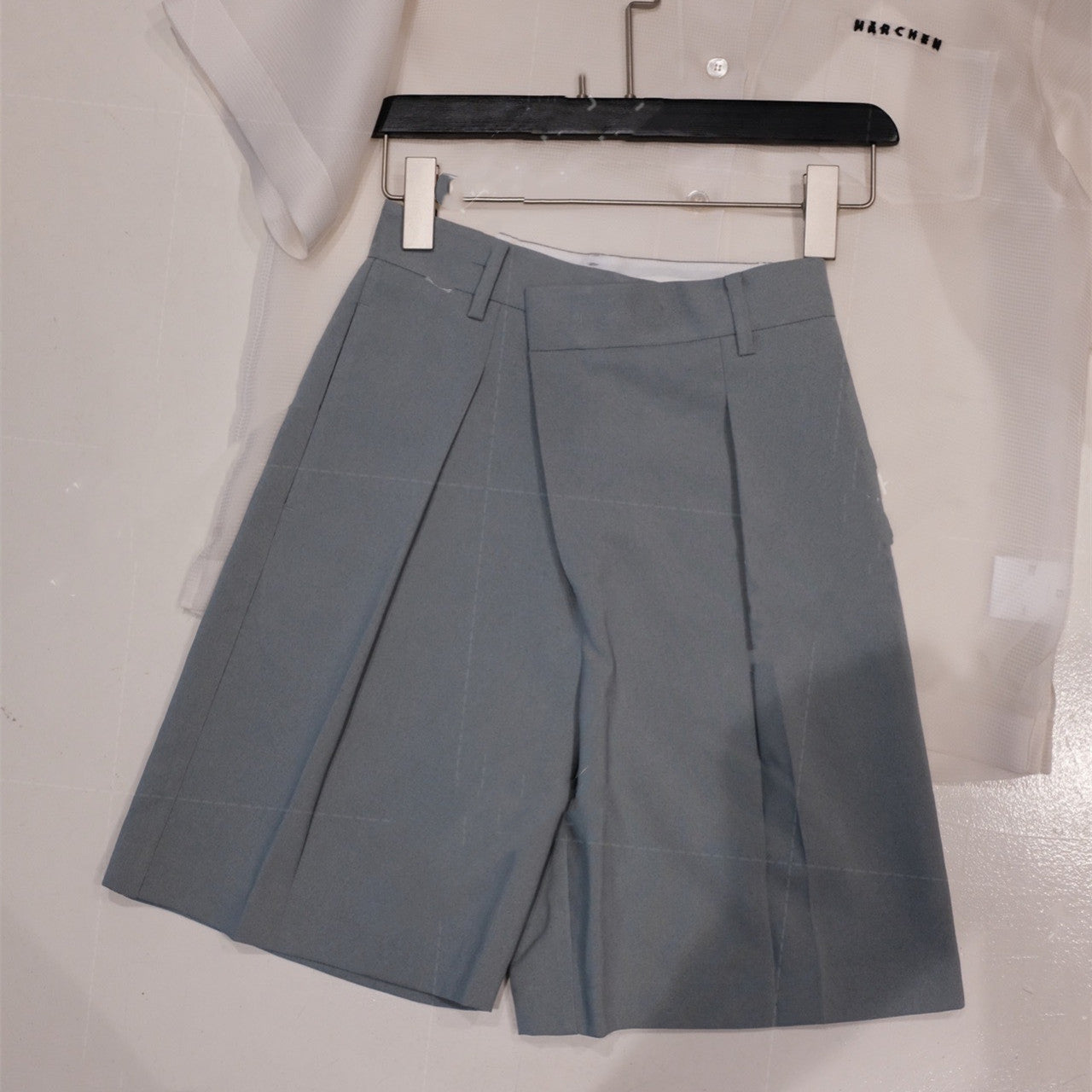 Diagonal Placket Bermuda Shorts Suit for Men