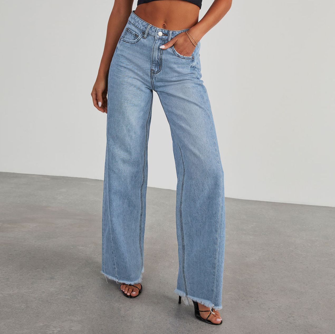 Straight Wide-Leg Jeans