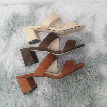 Open toe sandals with 5 cm block Heels