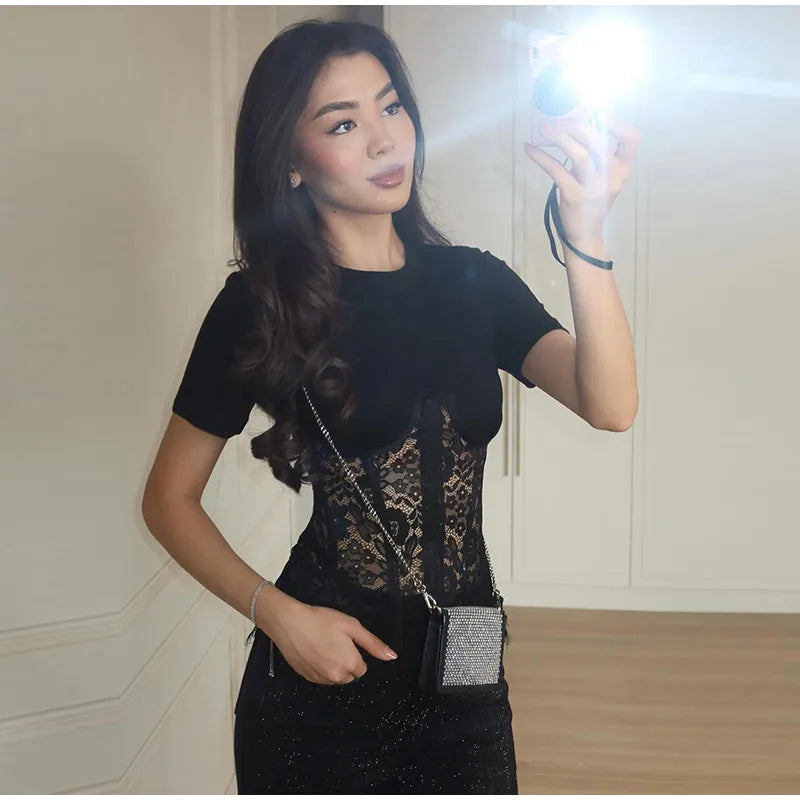 Fashion Floral Lace Fish-bone Patchwork Shirts For Women 2026 Spring New Chic Short Sleeve O-neck Blouse Lady Street Y2K Tops
