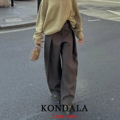 Casual Pleated Trouser with pockets