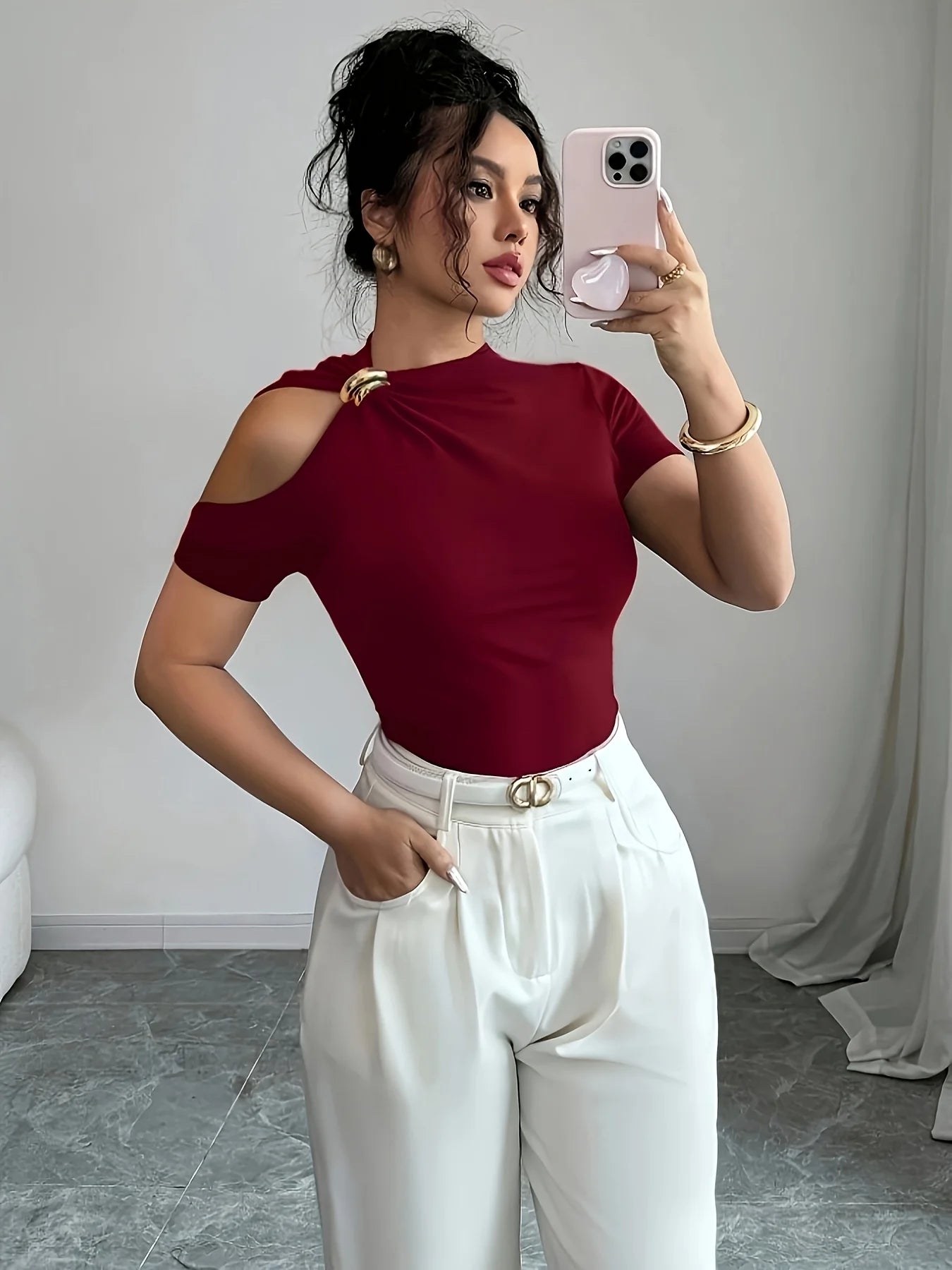 Asymmetrical Cold-Shoulder Fitted Top