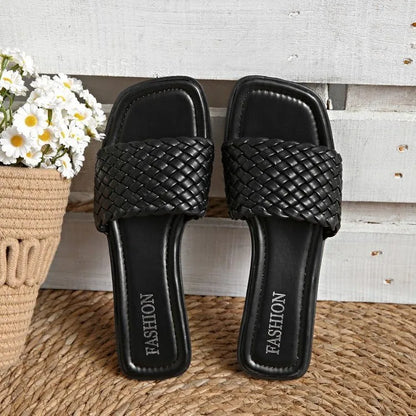 Summer Women's Sandals Luxury Fashion Flat Bottom Slippers Casual Simple Solid Colour One Word Woven Strap Sandy Beach Sandals