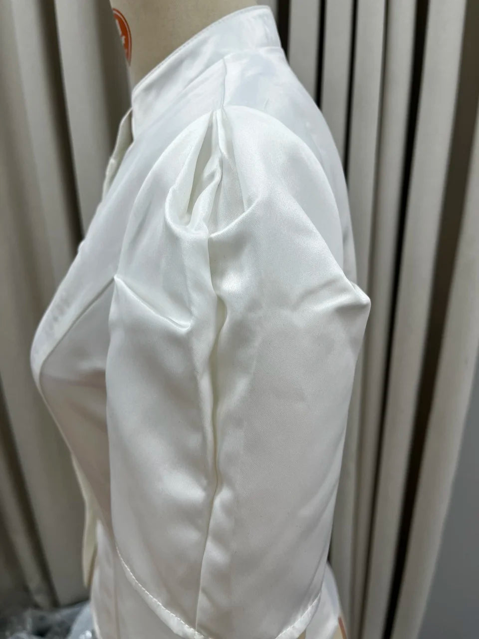 Solid Satin Round Neck Waist Cincher Shirt Slim Short Puffer Sleeved Single Breasted Tops 2026 Spring Women Elegant Blouses