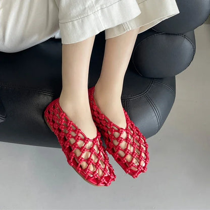 Flat fashion Sandals-  Woven Hollow Loafers Summer Comfortable Casual Shoe
