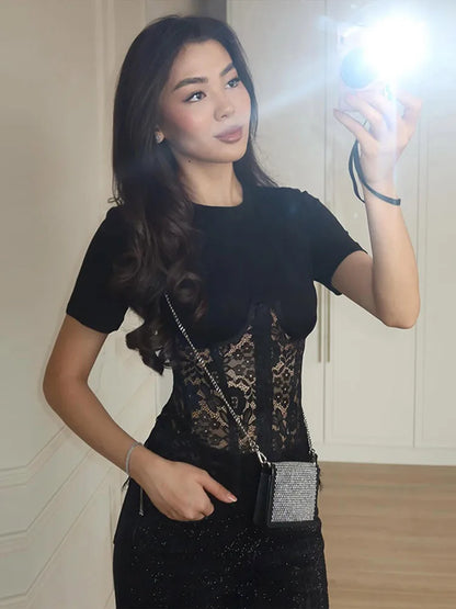Fashion Floral Lace Fish-bone Patchwork Shirts For Women 2026 Spring New Chic Short Sleeve O-neck Blouse Lady Street Y2K Tops