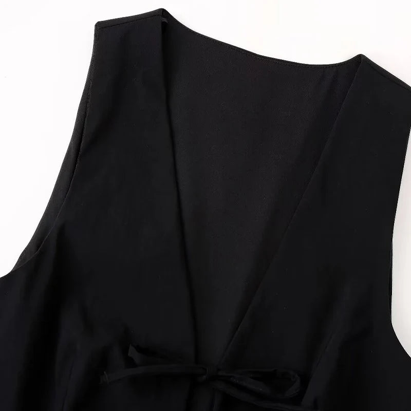 Women Fashion Lace Up Vest V Neck Sleeveless Top Y2k Vintage Solid 2025 Female Summer Sexy Party Tank Tops