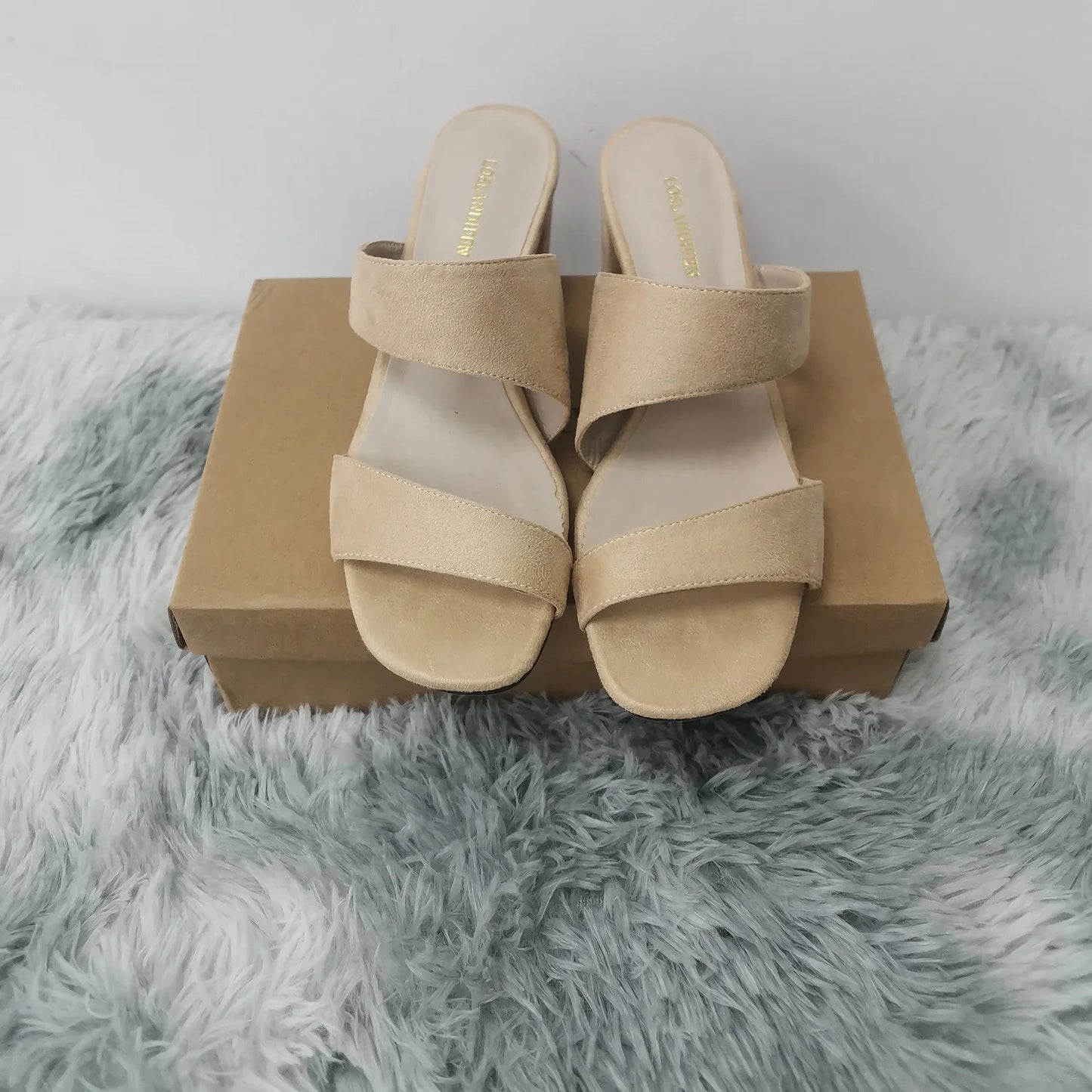Open toe sandals with 5 cm block Heels