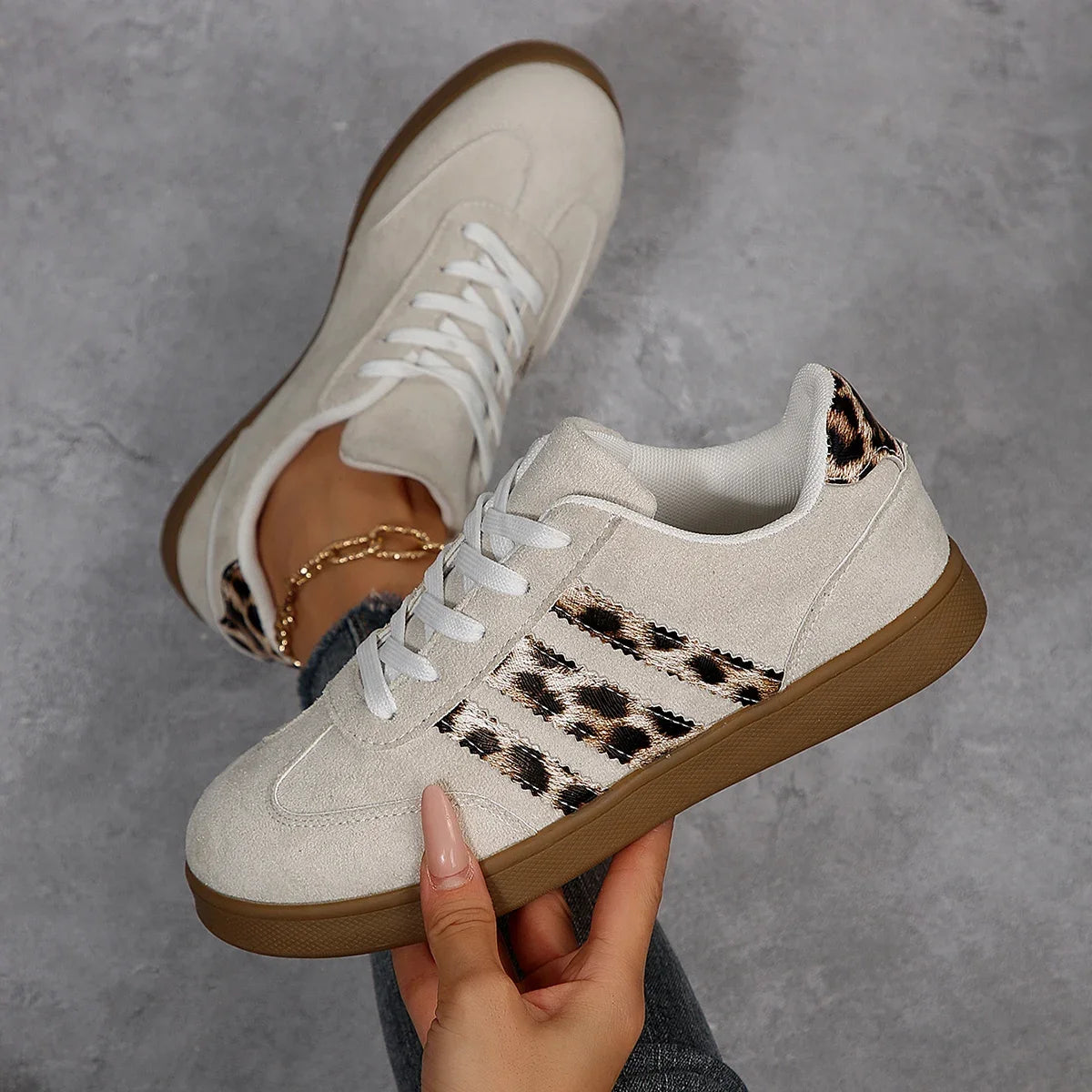 Women Sneakers Brand Classical Outdoor Sneakers Women 2025 New Luxury Designer Sneakers Comfortable Shoes Women Zapatos De Mujer